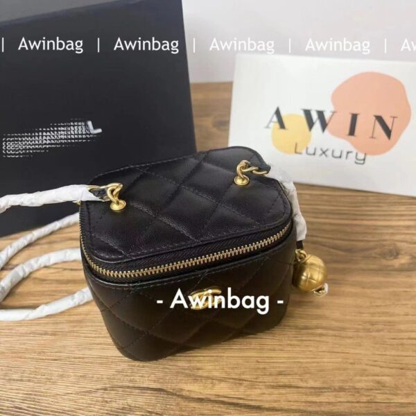 CHANEL small golden ball sheepskin box bag crossbody bag